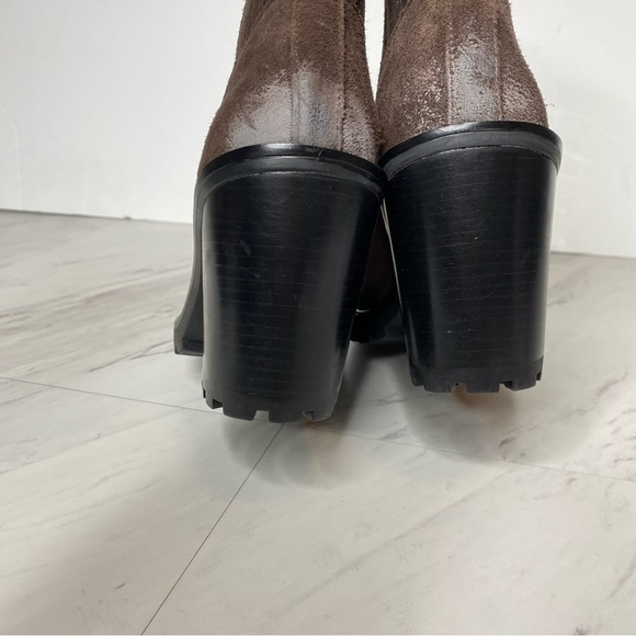 Vince Camuto Aresse Brown Suede Square Toe Heeled Bootie 7M - Picture 4 of 14